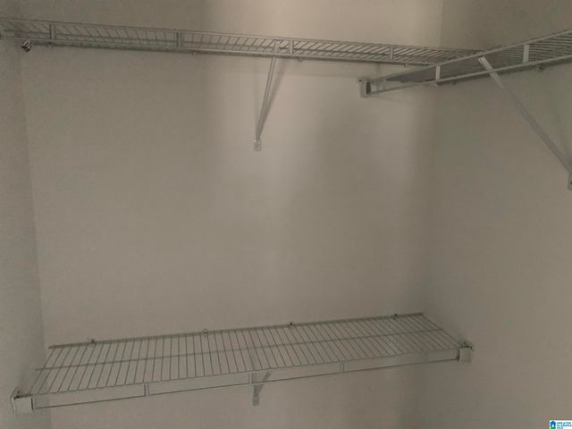 801 LAKESHORE CIRCLE, Warrior, AL 35180