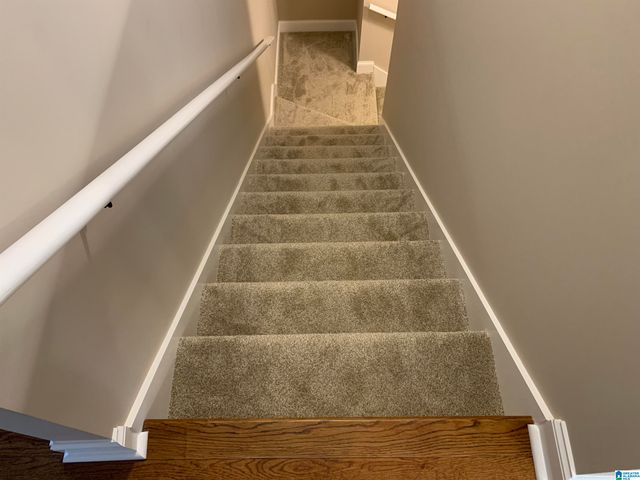 801 LAKESHORE CIRCLE, Warrior, AL 35180