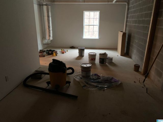 801 LAKESHORE CIRCLE, Warrior, AL 35180