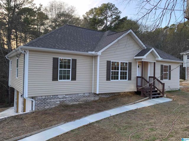 801 LAKESHORE CIRCLE, Warrior, AL 35180