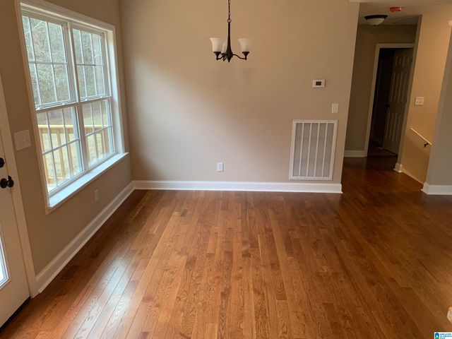 801 LAKESHORE CIRCLE, Warrior, AL 35180