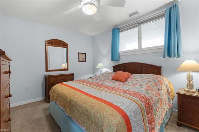 3738 Sandpiper Rd Apt 231B, Virginia Beach, VA 23456