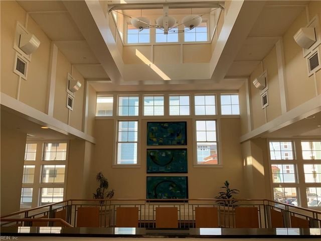 3738 Sandpiper Rd Apt 231B, Virginia Beach, VA 23456