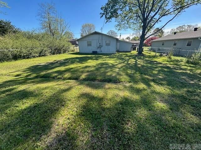 8205 N Claremont Avenue, Sherwood, AR 72120