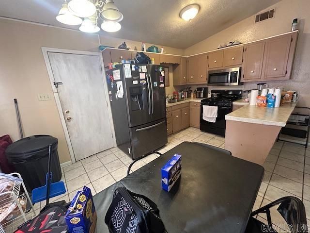 8205 N Claremont Avenue, Sherwood, AR 72120