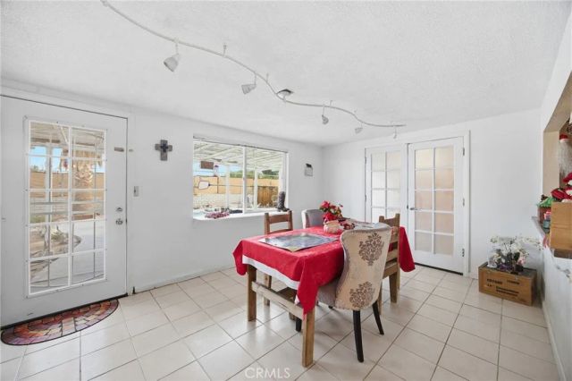 7725 Sahara, 29 Palms, CA 92277