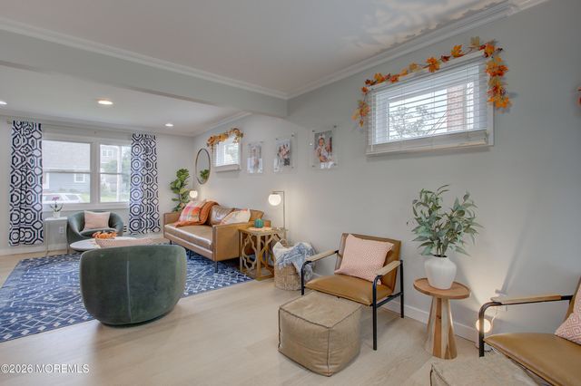 90 Hillside Street, Red Bank, NJ 07701