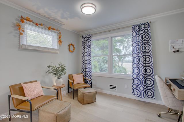 90 Hillside Street, Red Bank, NJ 07701