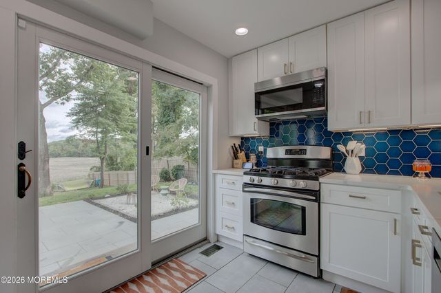 90 Hillside Street, Red Bank, NJ 07701