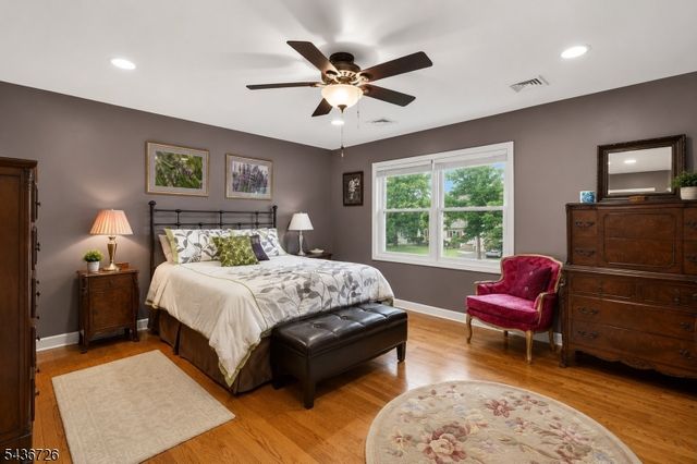 37 HALL DRIVE, Clark Twp., NJ 07066