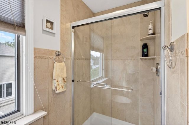 37 HALL DRIVE, Clark Twp., NJ 07066