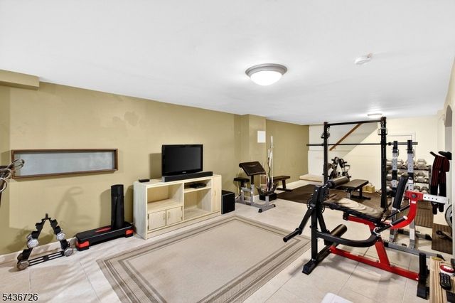 37 HALL DRIVE, Clark Twp., NJ 07066
