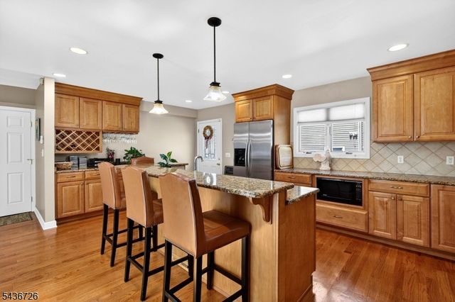 37 HALL DRIVE, Clark Twp., NJ 07066