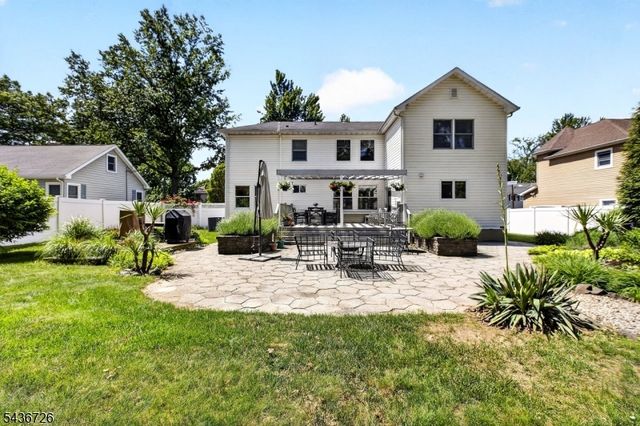 37 HALL DRIVE, Clark Twp., NJ 07066
