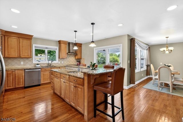 37 HALL DRIVE, Clark Twp., NJ 07066