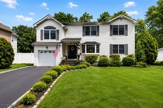 37 HALL DRIVE, Clark Twp., NJ 07066