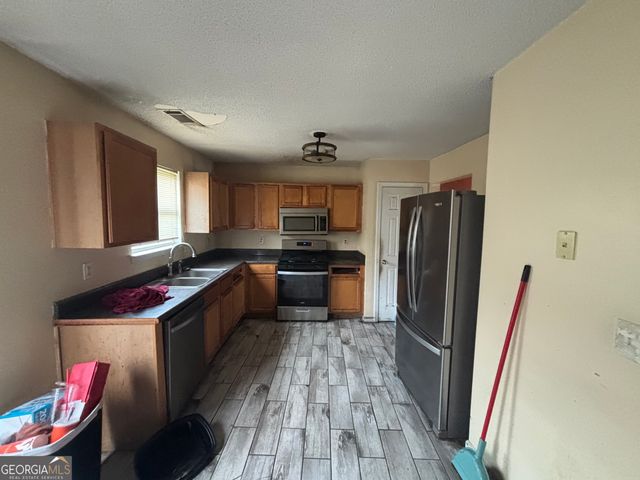 285 Marriott Drive, South Fulton, GA 30349