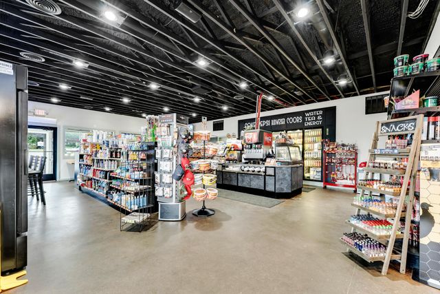 3151 State Hwy Yy, Shell Knob, MO 65747