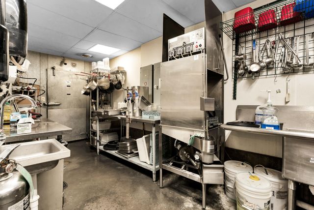 3151 State Hwy Yy, Shell Knob, MO 65747