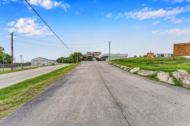 3151 State Hwy Yy, Shell Knob, MO 65747