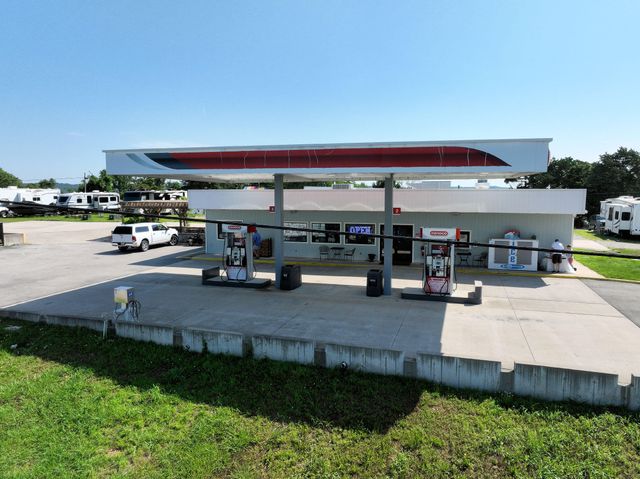 3151 State Hwy Yy, Shell Knob, MO 65747