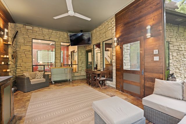 613 Armadillo Court, Cedar Hill, TX 75104