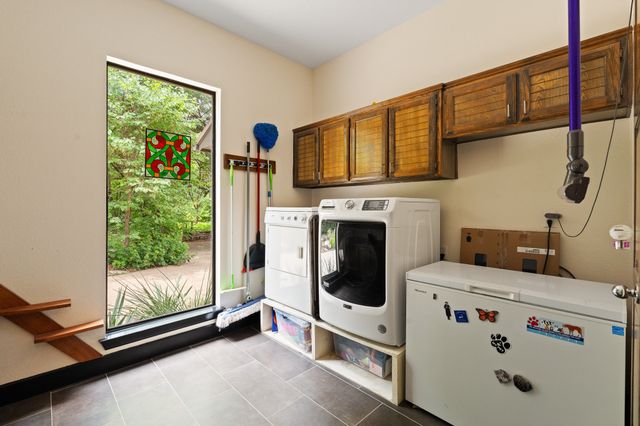 613 Armadillo Court, Cedar Hill, TX 75104