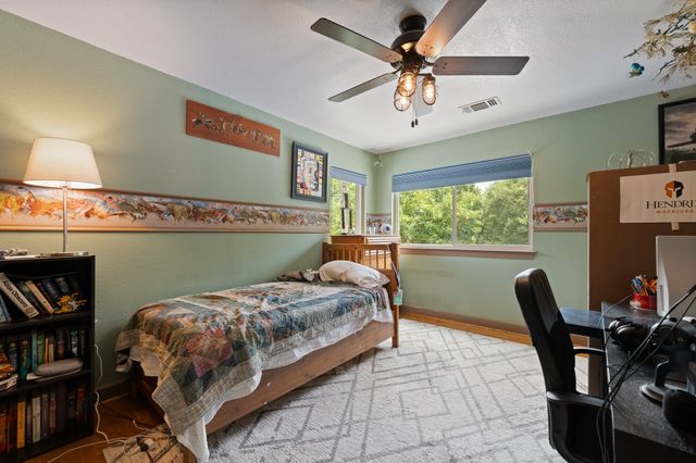 613 Armadillo Court, Cedar Hill, TX 75104