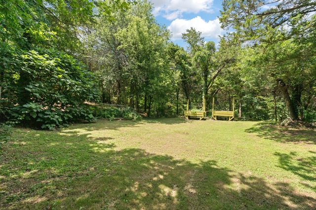 613 Armadillo Court, Cedar Hill, TX 75104
