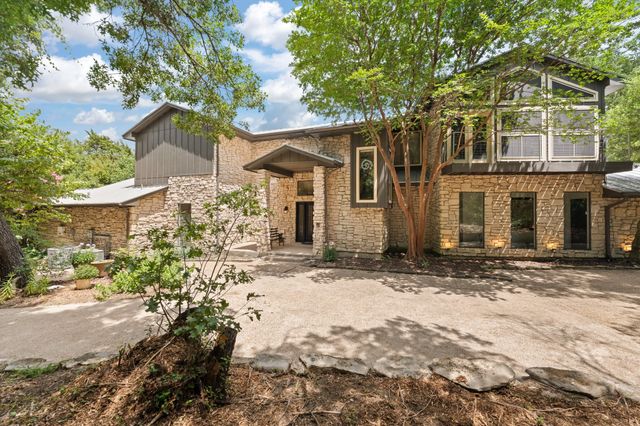613 Armadillo Court, Cedar Hill, TX 75104