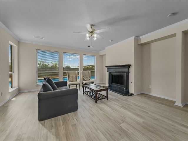 5609 Freedom Lane, Rowlett, TX 75089