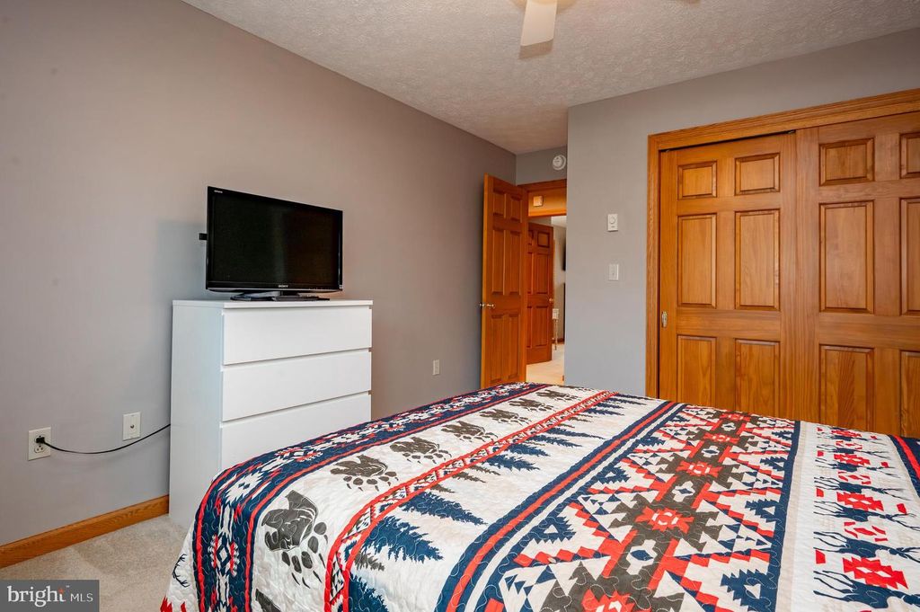 Image 30 of property listing at 62 MIDDLETON RD, Oakland, MD 21550