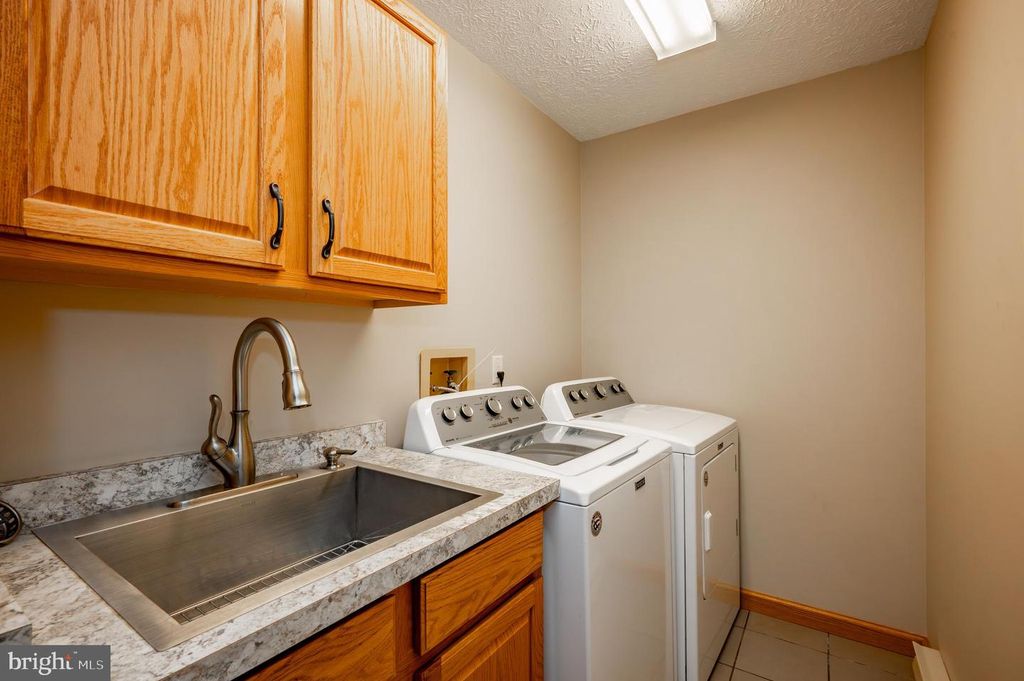 Image 38 of property listing at 62 MIDDLETON RD, Oakland, MD 21550