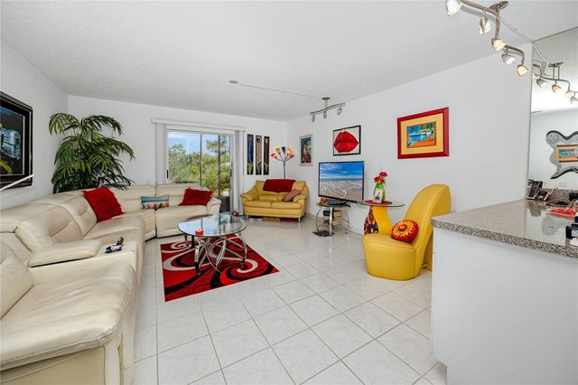 14761 SEMINOLE TRAIL, Seminole, FL 33776