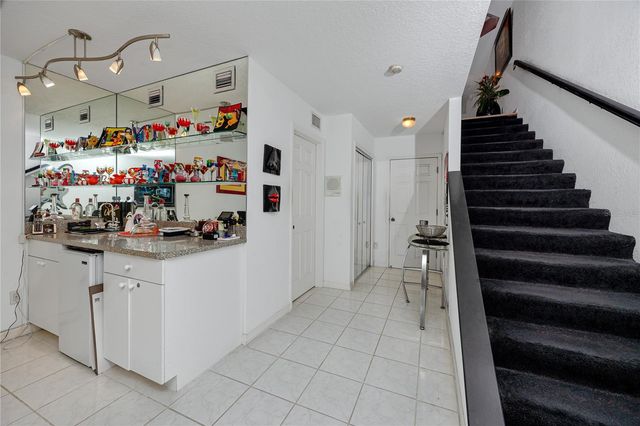 14761 SEMINOLE TRAIL, Seminole, FL 33776