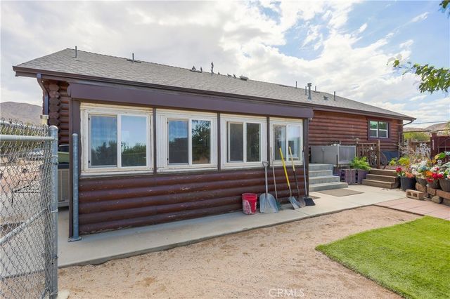 9569 E Avenue Y8, Littlerock, CA 93543