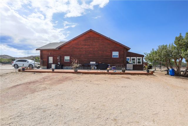 9569 E Avenue Y8, Littlerock, CA 93543