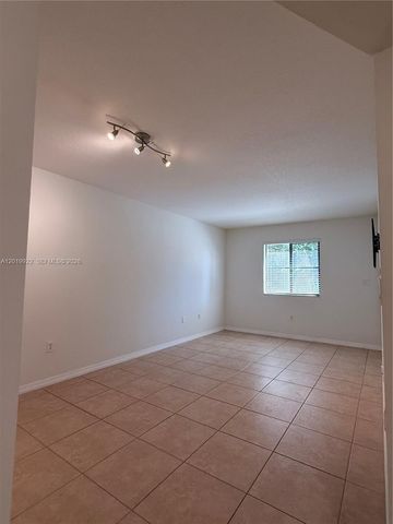 22731 SW 88th Pl 205, Cutler Bay, FL 33190