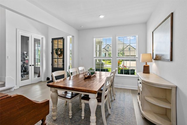 707 Two Creeks LN, Austin, TX 78737