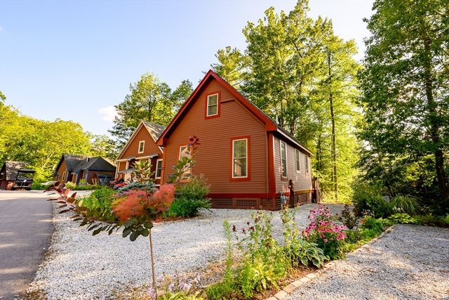 17 White Pine Knl 17, Westford, MA 01886