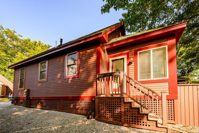 17 White Pine Knl 17, Westford, MA 01886
