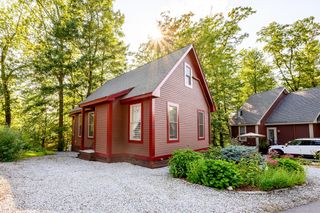 17 White Pine Knl 17, Westford, MA 01886