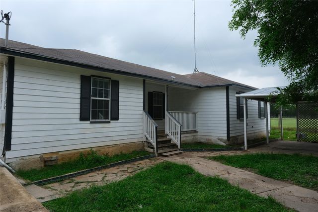 1778 Fm 1704 C, Elgin, TX 78621