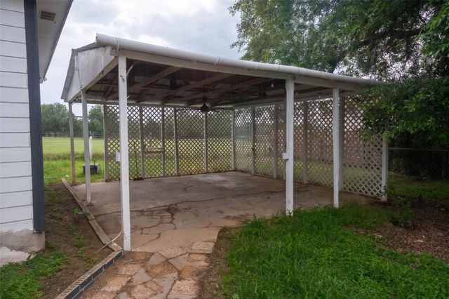 1778 Fm 1704 C, Elgin, TX 78621