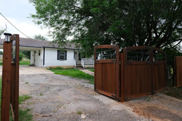 1778 Fm 1704 C, Elgin, TX 78621