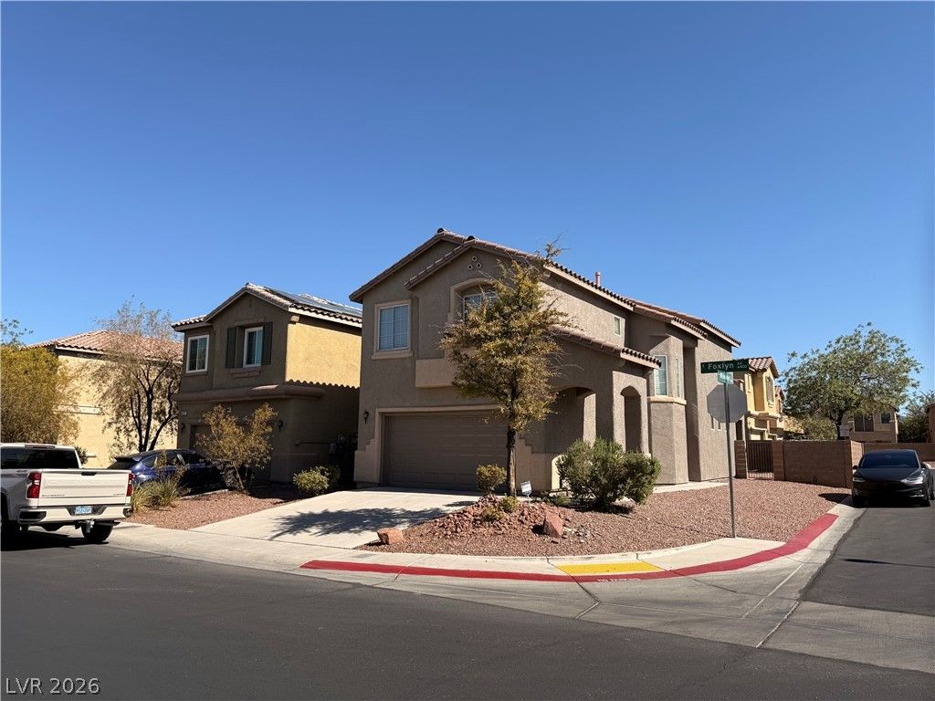 6403 Foxlyn Avenue, Las Vegas, NV 89122 — photo 2