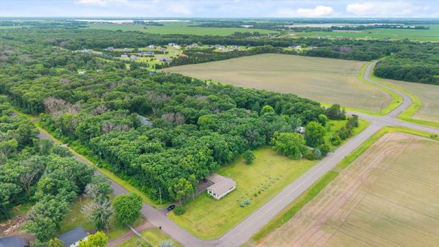 8210 Oakwood Drive SE, Becker, MN 55319