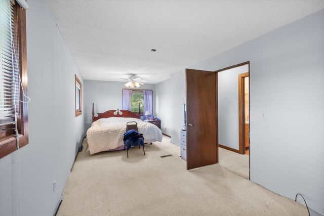 8210 Oakwood Drive SE, Becker, MN 55319