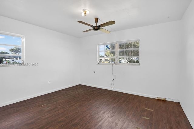 6560 Sherman St, Hollywood, FL 33024