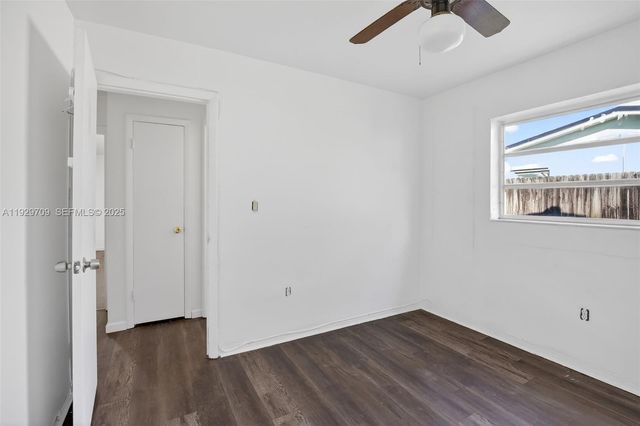 6560 Sherman St, Hollywood, FL 33024